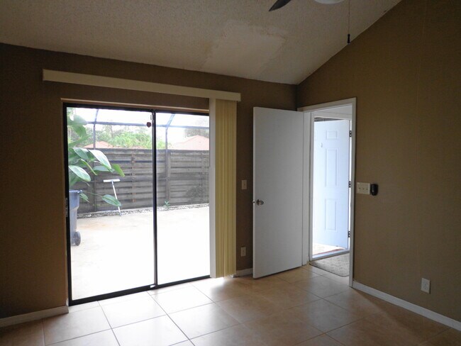 Building Photo - 1167 Periwinkle Pl