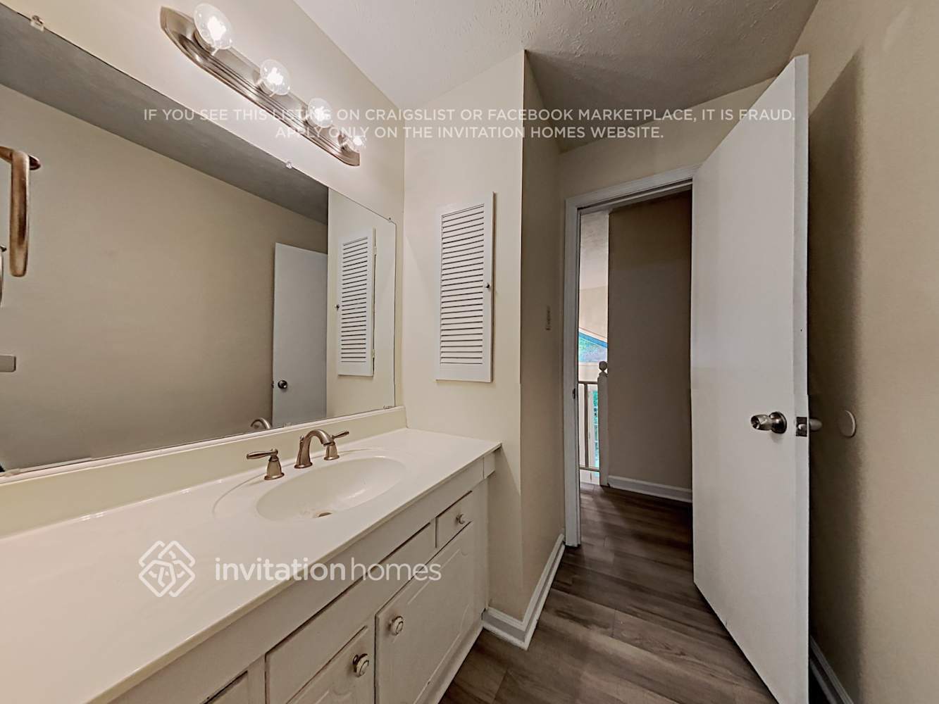 Building Photo - 4657 Cresant Ln