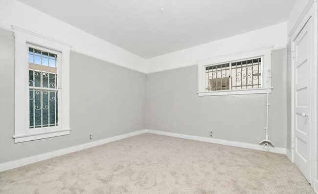 Building Photo - 59(454)