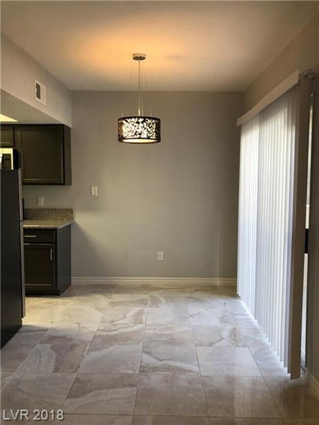 Building Photo - 2732 Eldora Cir