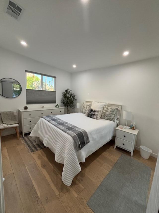 Building Photo - 77110 Desi Dr