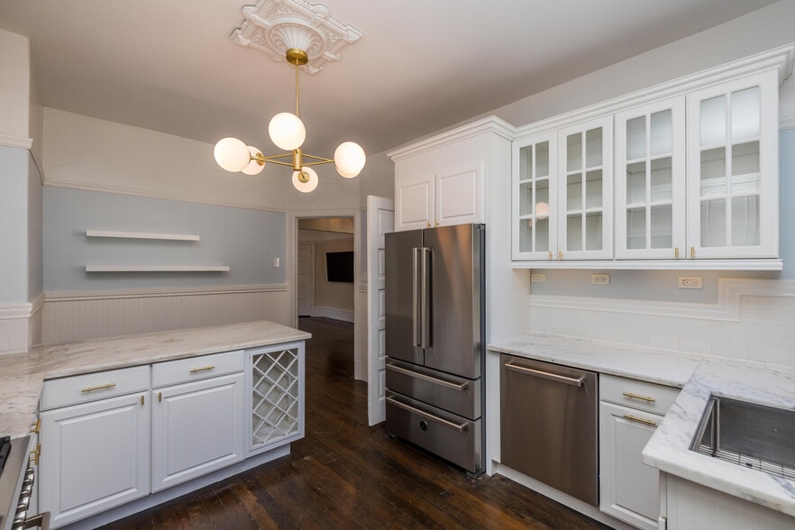 Building Photo - 1392 McAllister St