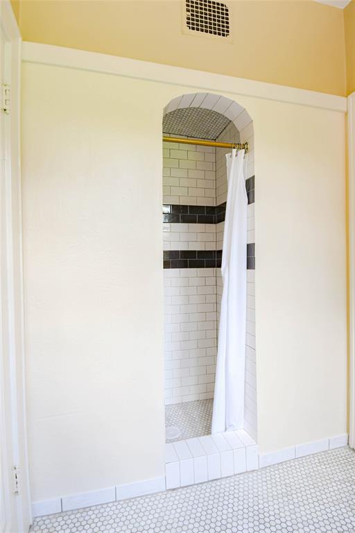 Building Photo - 1451 Watson St