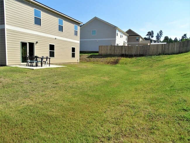 Building Photo - 5148 Magazine Ln