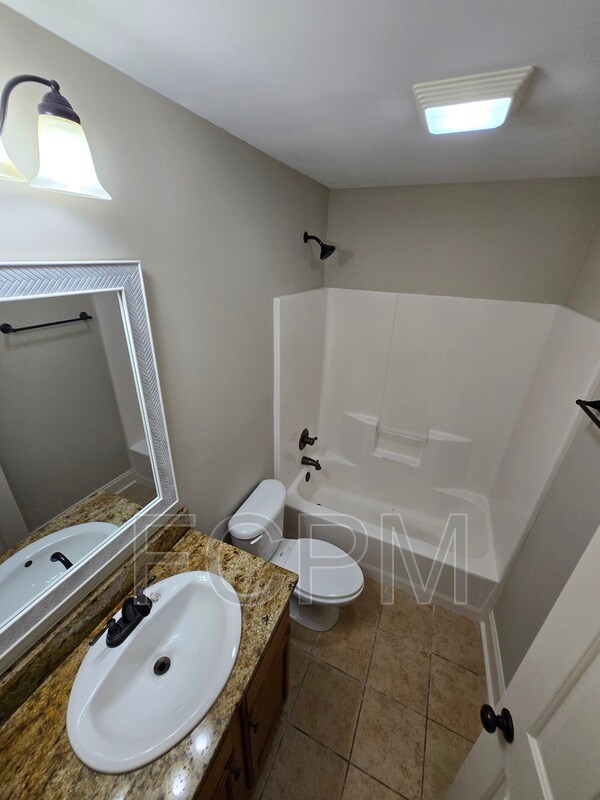 Building Photo - 1427 Allies Ct