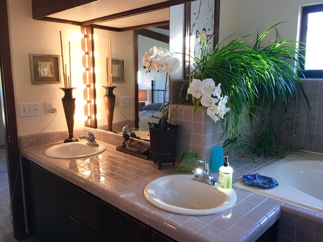 Building Photo - 63 Cibola Dr