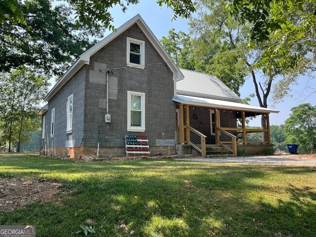 Building Photo - 1441 Wire Bridge Rd