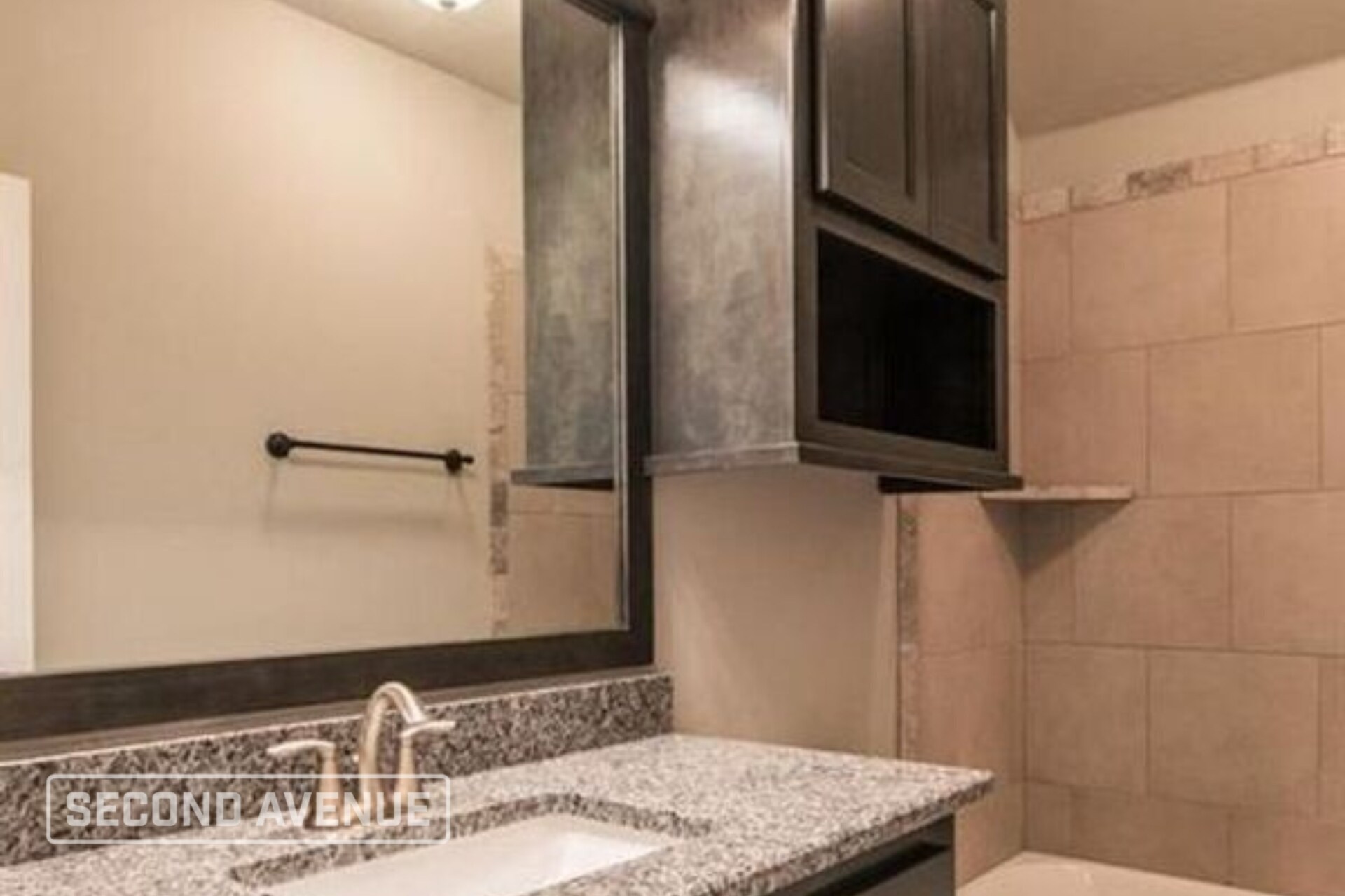 Building Photo - 2401 Los Angeles Ave