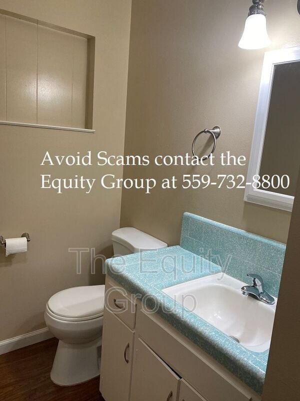 Building Photo - 693 S Laspina St