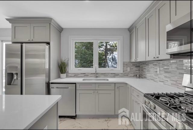 Building Photo - 1143-1145-1145 Roe Ave