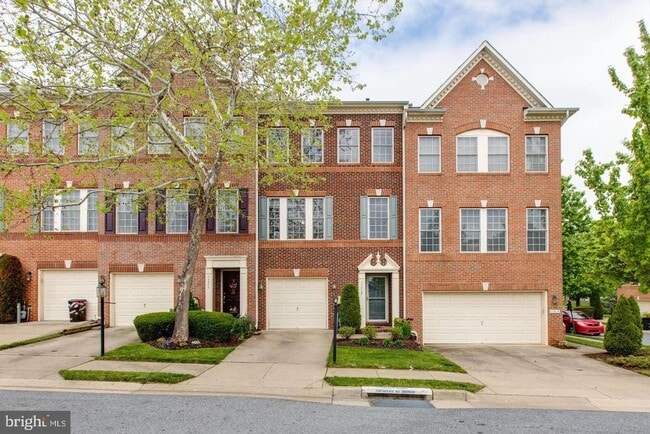 Primary Photo - 11013 Apple Orchard Ct