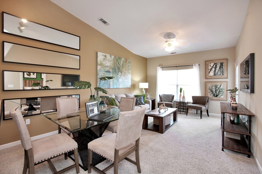 Building Photo - Arrive Danbury