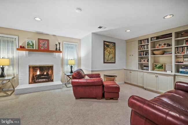Building Photo - 1821 Duffield Ln