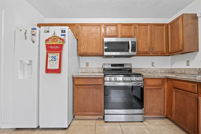 Building Photo - 6510 Grand Haven Dr