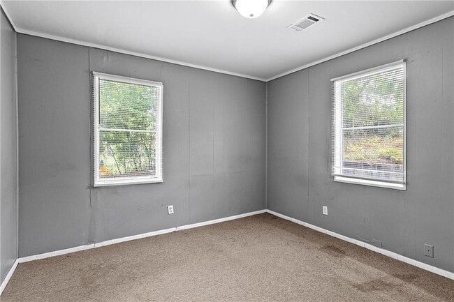 Building Photo - 668 Grosso Ave