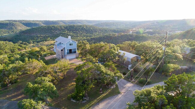 Building Photo - 461 Naked Indian Trail