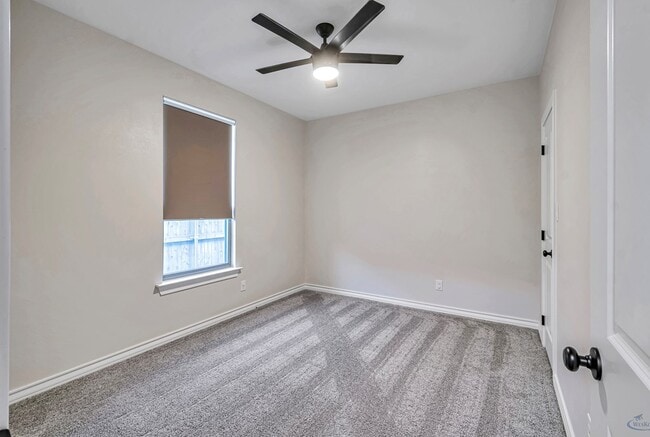 Building Photo - 3741 Alnwick Dr