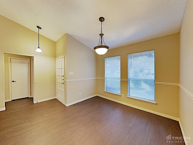 Building Photo - 17314 Glenhew Rd