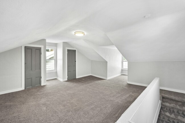 Building Photo - 1740 Arlington Ave