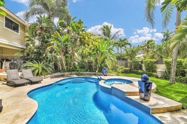 Building Photo - 753 Villa Portofino Cir