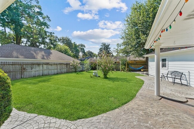 Building Photo - 20618 Fieldtree Dr