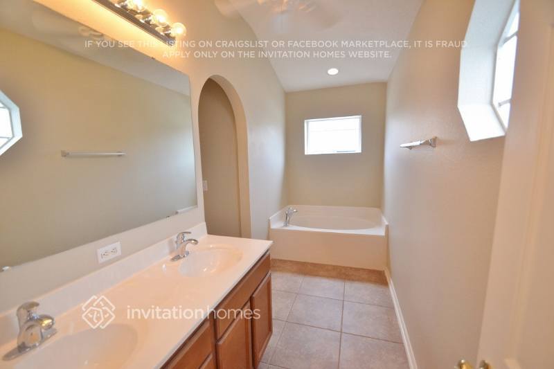 Building Photo - 2524 Palmetto Ridge Cir