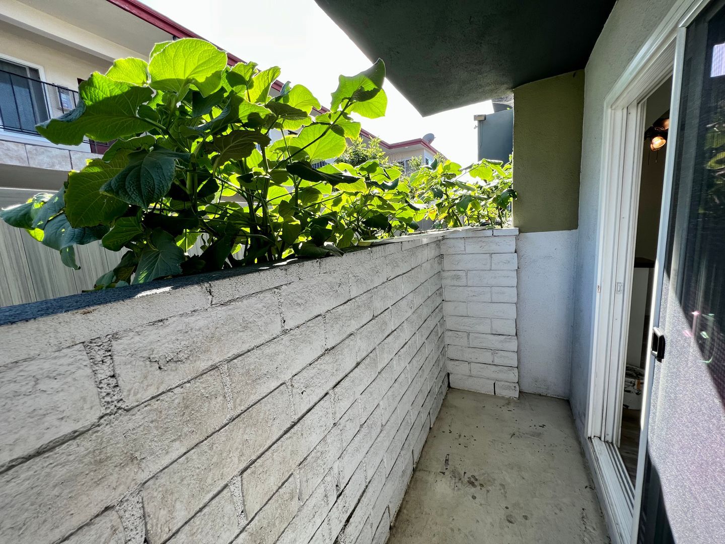 Building Photo - 12236 Pacific Ave