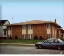 Building Photo - 550 12th Ave N