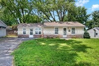 Building Photo - Fully Renovated 2BR/1BA Home for Rent