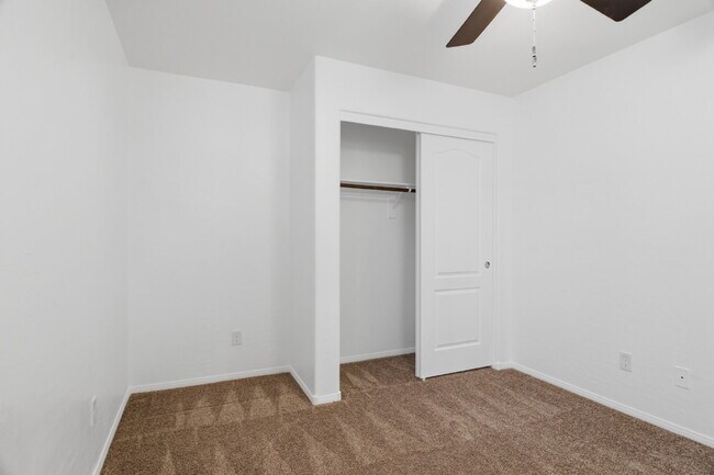 Building Photo - Available for Immediate Move-In! Discover this exceptionally well-maintained and cared-for corner...