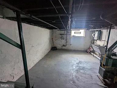 Building Photo - 3175 Tulip St