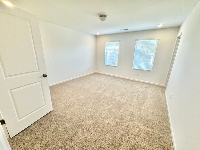 Building Photo - NEW 4 br 2.5 ba with loft and private study in the Kensington community READY JUNE 2026
