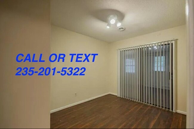 Building Photo - 103 Fairbluff Rd