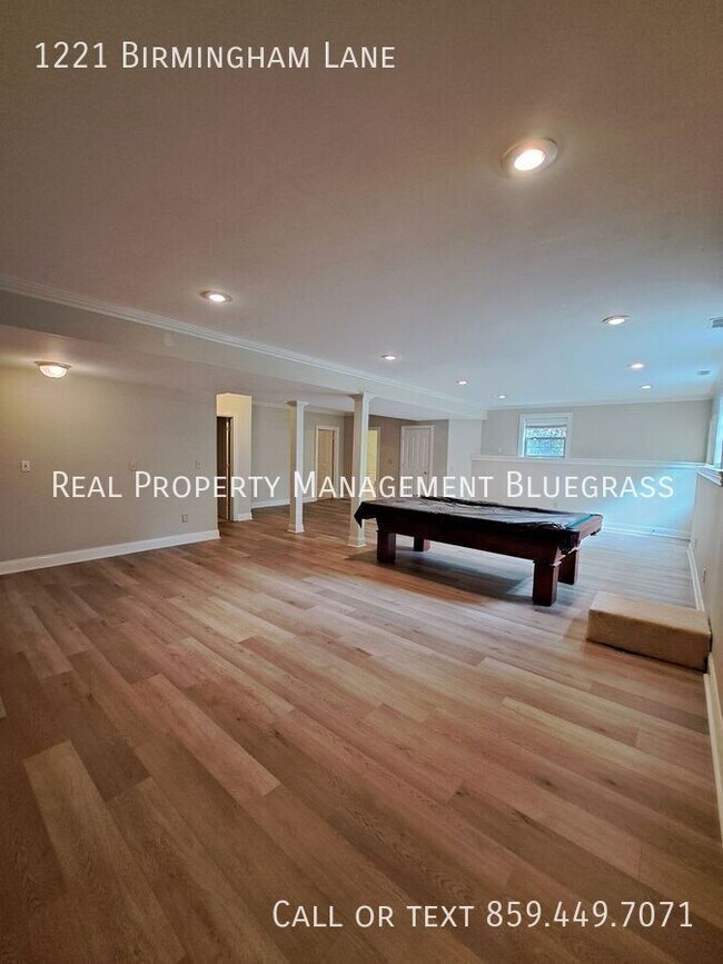Building Photo - 1221 Birmingham Ln
