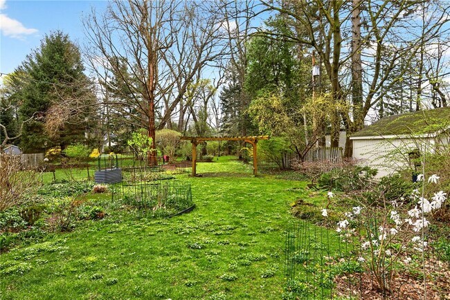 Building Photo - 53 Golfside Pkwy