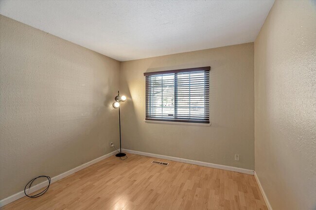 Building Photo - Wow! What a Great Home! Coming Soon!