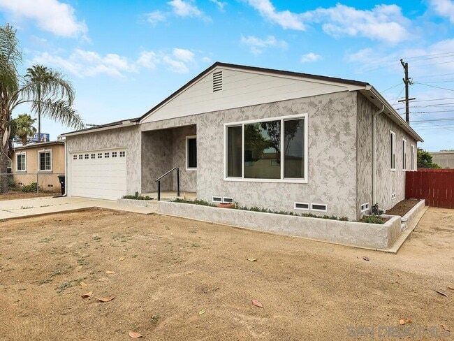 Primary Photo - 650 Colorado Ave