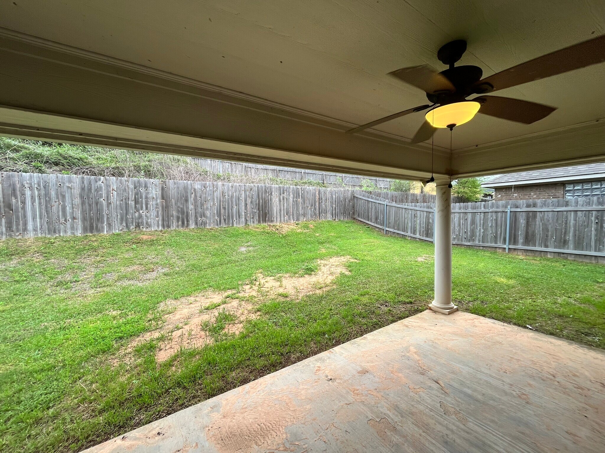 Building Photo - 811 Applewood Trl