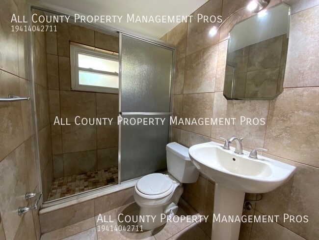 Building Photo - 2629 Grand Cayman St