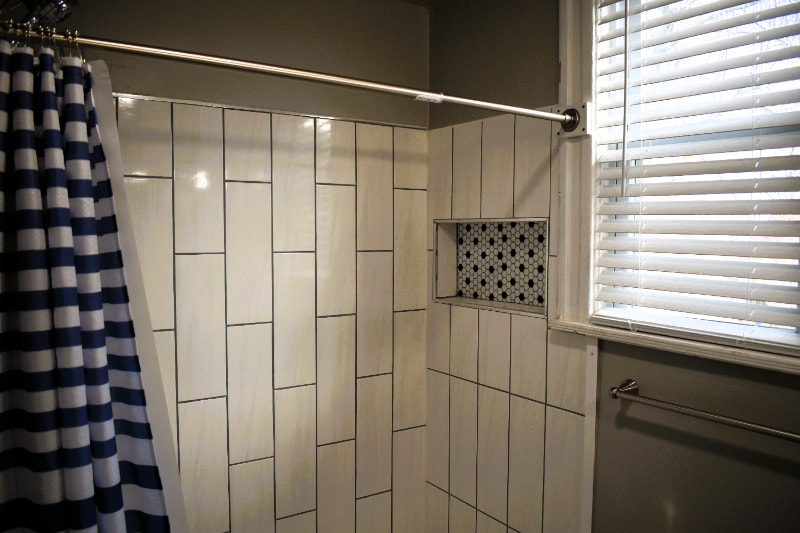 Building Photo - 6013 37th Ave