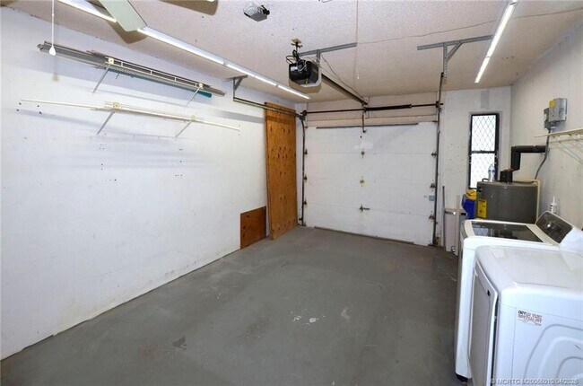 Building Photo - 4211 SW Egret Pond Terrace