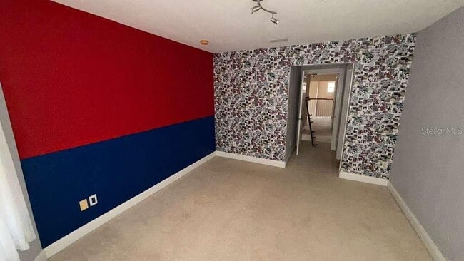 Building Photo - 7181 Regina Way