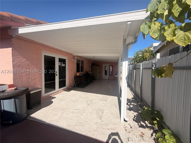 Building Photo - 8814 NW 109th Terrace