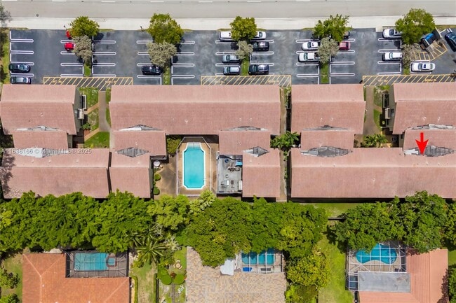 Building Photo - 2530 Coral Springs Dr