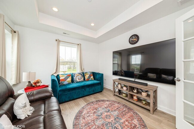 Building Photo - 277 Masters Dr