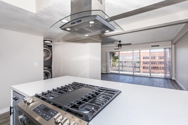 Building Photo - Redondo Tower Condominiums