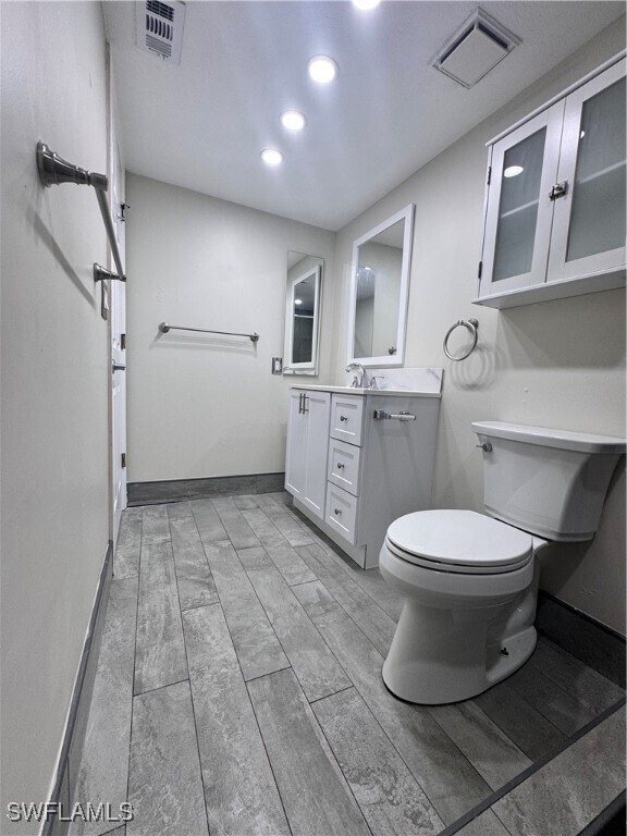 Building Photo - 10111 Sandy Hollow Ln