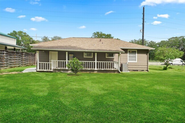 Building Photo - 4834 FM 2218 Rd