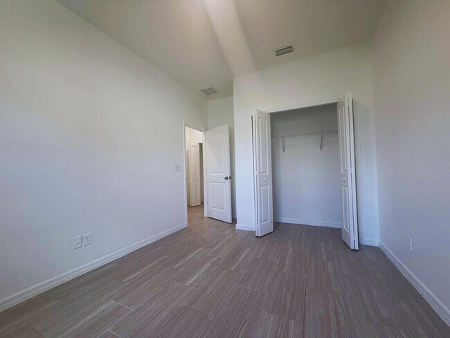 Building Photo - 432 Cierra Oaks Cir