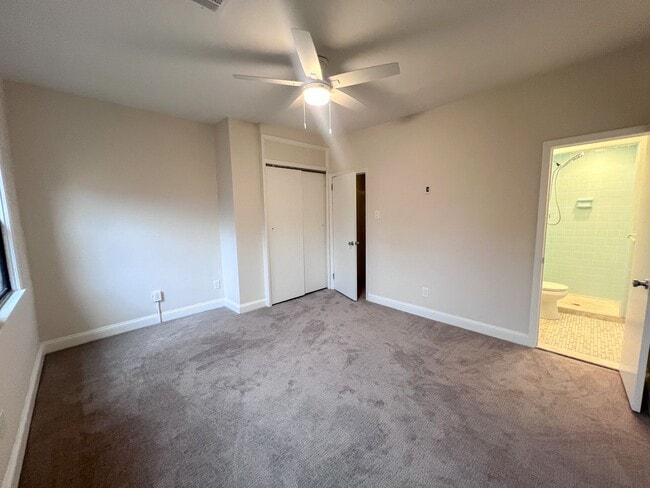 Building Photo - 419 S 17th St